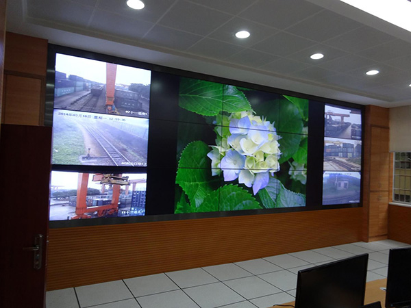 天津市某货运码头