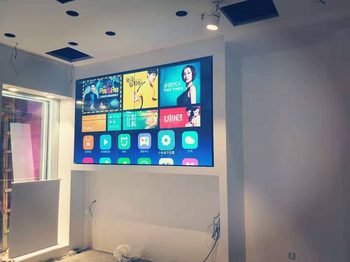 成都名创优品拼接屏项目