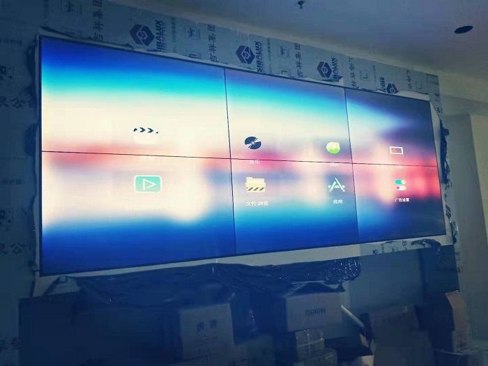 成都名创优品拼接屏项目